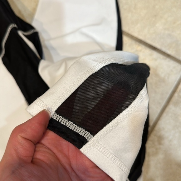 NWT! Fabletics Mika White High Rise Powerhold Mesh Insert Pocket Leggings 3X - Picture 11 of 11